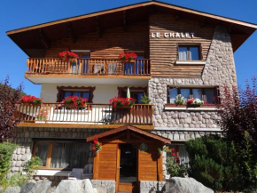 Гостиница Hotel le Chalet, Ле Де Альп